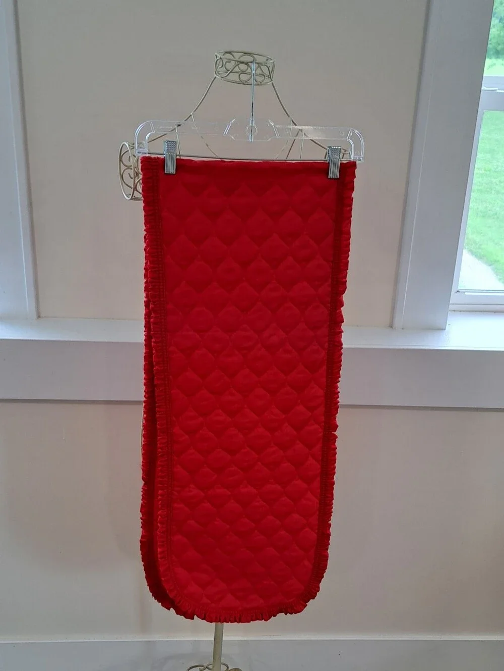 Vtg. Handmade Red Quilted Grannycore Christmas Cottagecore Retro Table Runner.